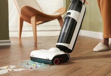 Aspirateur laveur pour parquet