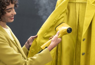Défroisseur vapeur et désinfection